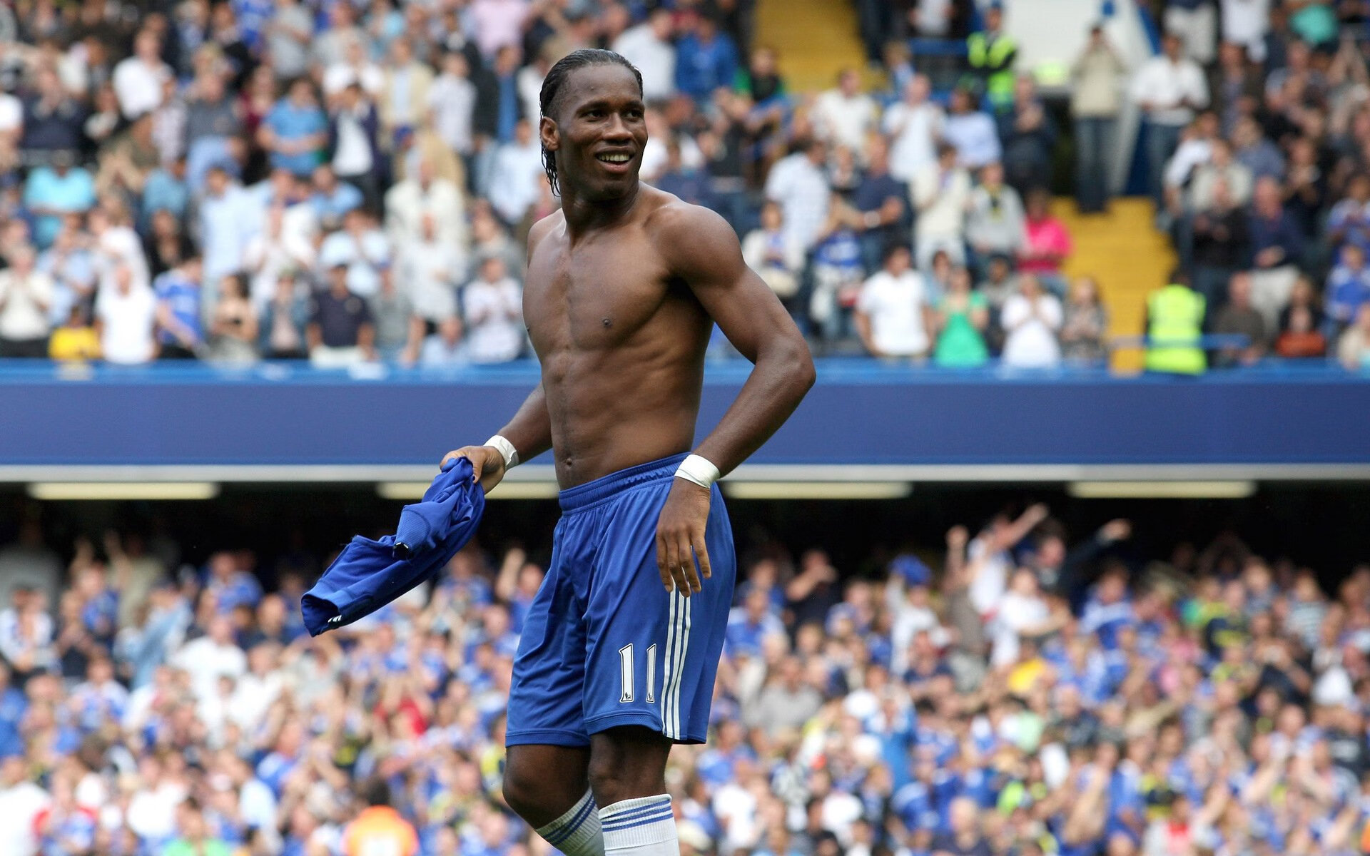 世界足篮球大乱炖，国安队长鼓劲布莱顿，森林狼为亚冠体检？